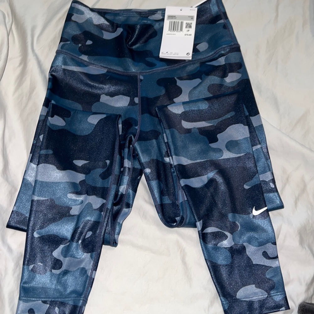 Women’s Nike dry fit size XS blue camo trainers NWT